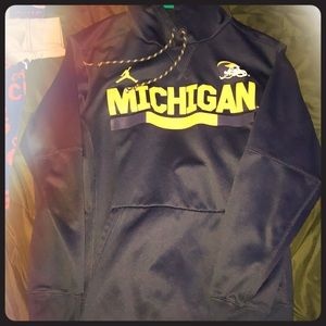Michigan Jordan hoddie